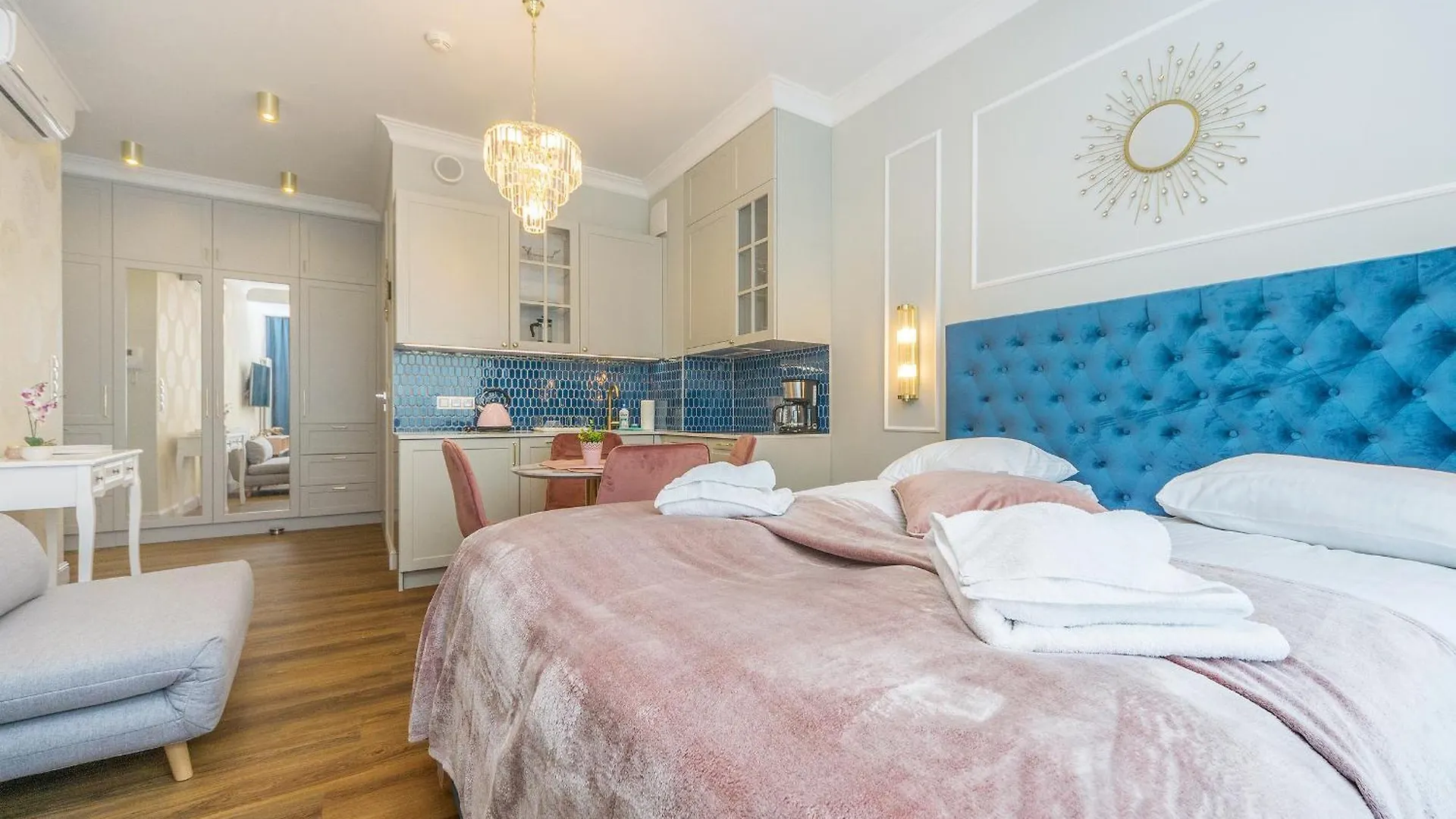Flatbook - City Center Apartments Granaria With Parking Gdansk